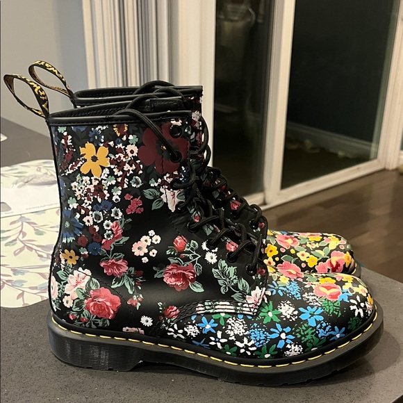 Dr.Martens 1460 Pascal 90's Retro Style Floral/Leather Mash Up Boots - Picture 17 of 17